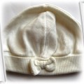 Biała czapka dla damy Absorba