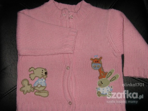 sweterek różowy z aplikacją