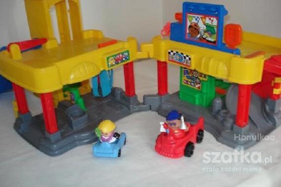 Fisher Price Mega Garaz