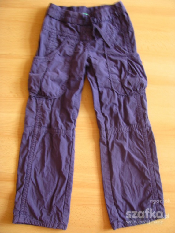 fioletowe spodnie bojówki Benetton r128