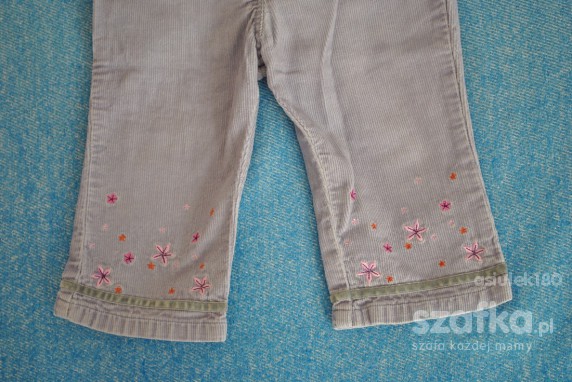 sztruksowe fioletowe spodnie