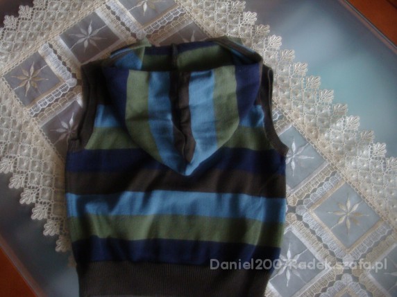 KAMIZELKA Z KAPTUREM 86 92