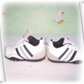 firmowe adidaski roz 20