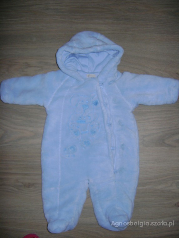 mięciutki kombinezon