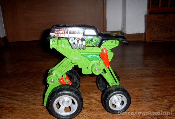 olbrzymi monster jam hot wheels