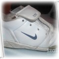 adidaski NIKE dla chłopca rozmiar 27 28