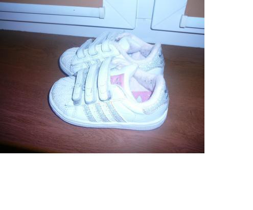 Firmowe adidas r 23 wkladka 14cm