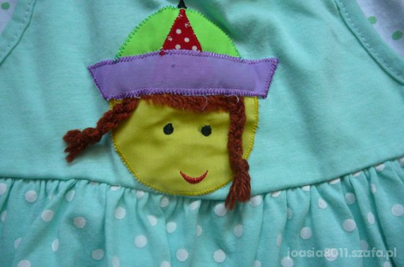 Śmieszna sukieneczka od 0do 3 miesięcy