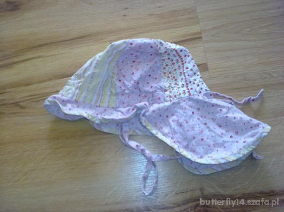 kapelusik regulowany obwód max 48cm