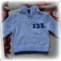 Sweterek z numerkiem błękitny 12 18mies