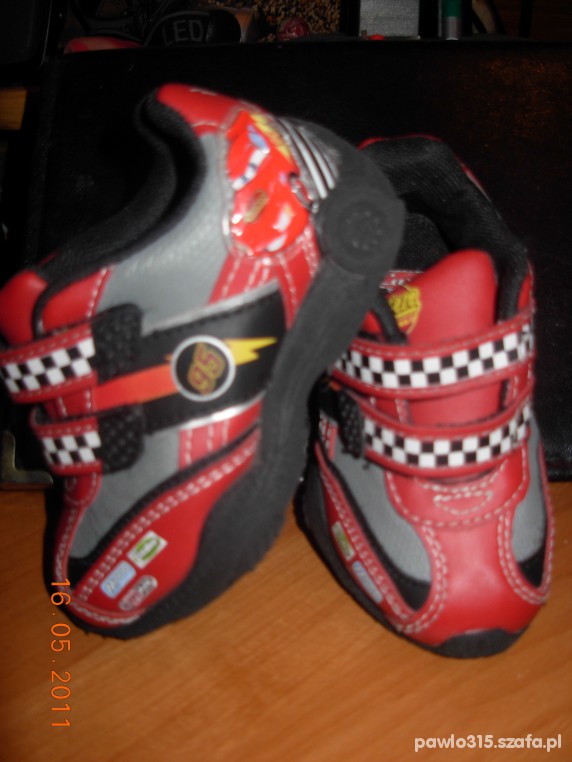 SPORTOWE BUTY Z AUTA CARS ROZMIAR 21