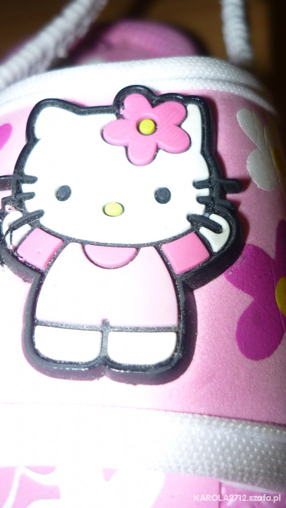 2x KLAPKI HELLO KITTY GEORGE UK 6