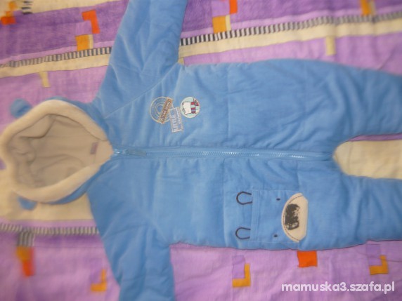 Niebieski kombinezon