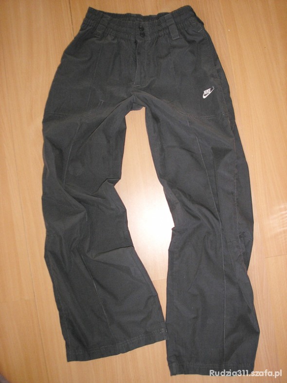 spodnie Nike 152