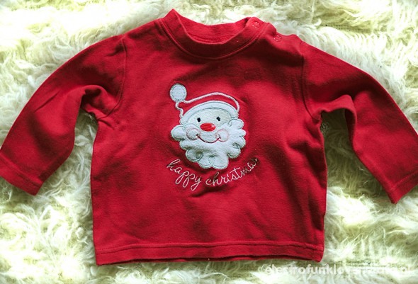 Czerwona bluzeczka z Mikołajem od 3 do 6 miesięcy