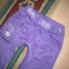 fioletowe spodnie dresowe 104 jak nowe