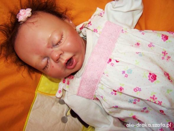 SUKIENKA GEORGE 6 do 9m