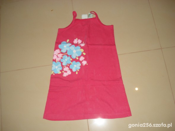 różowa na ramiączkach