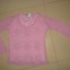 różowy sweterek szydełkowy