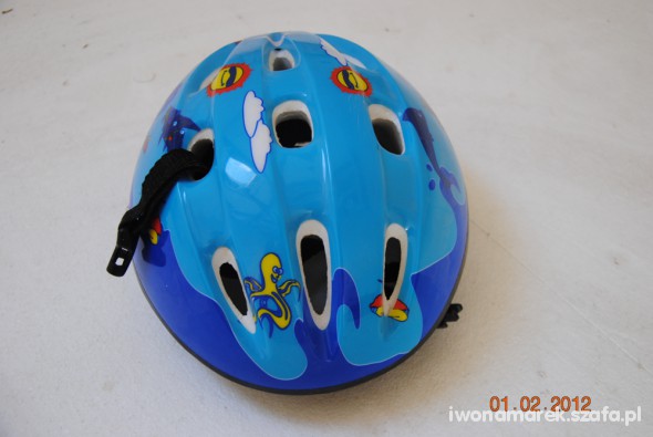 kask rowerowylub na rolkiczy wrotki