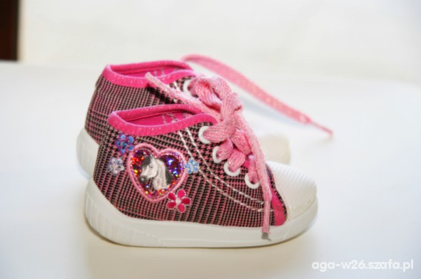 CUDNE TRAMPECZKI BEFADO 18