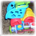 AUTO WYWROTKA FISHER PRICE Z KLOCKAMI SENSORYCZNYM