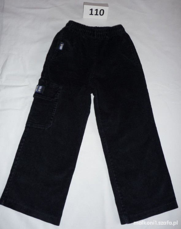 Spodnie sztruksowe rozmiar 110