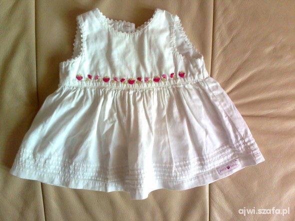 Biała sztruksowa sukieneczka Rozmiar 68