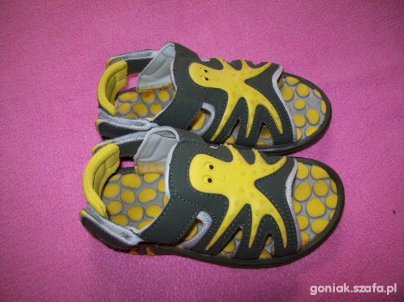 Walky sandałki 27
