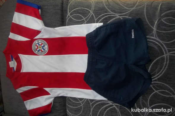 KOSZULKA ZE SPODENKAMI REEBOK NA 5 LAT