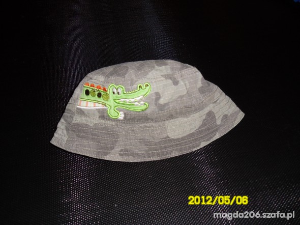 Rewelacyjny kapelusik Coccodrillo 1 do 2 lata