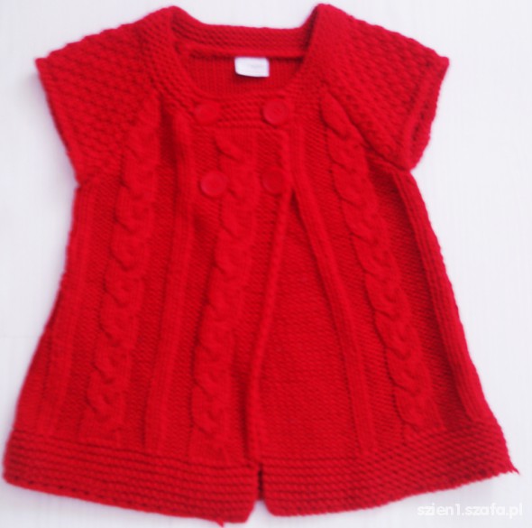 czerwony sweterek bezrękawnik