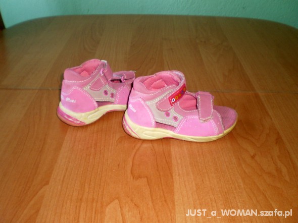 sandałki Bobbi Shoes r 23