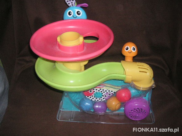 FONTANNA Z PIŁECZKAMI PLAYSKOOL