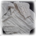 sweterek biały