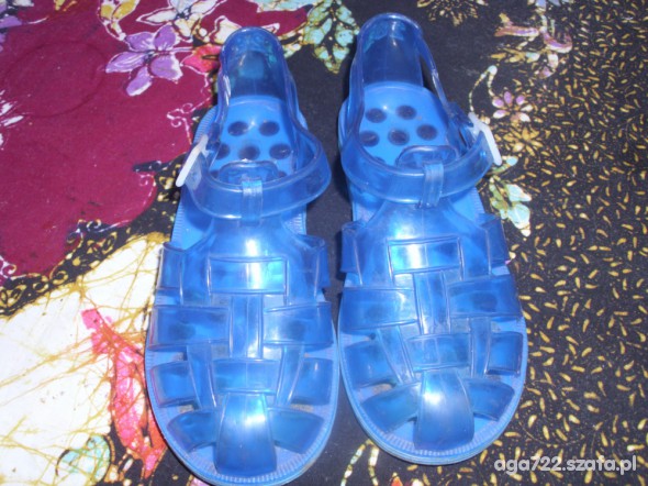 Niebieskie sandałki