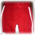 czerwone spodnie dla dziewczynki