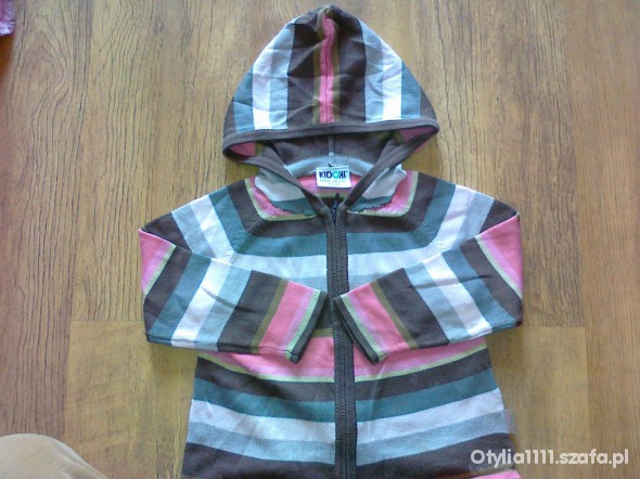 Sweterek dla dziewczynki