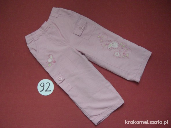 Różowe spodnie 92