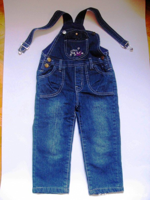 Jeansowe ogrodniczki na zimę