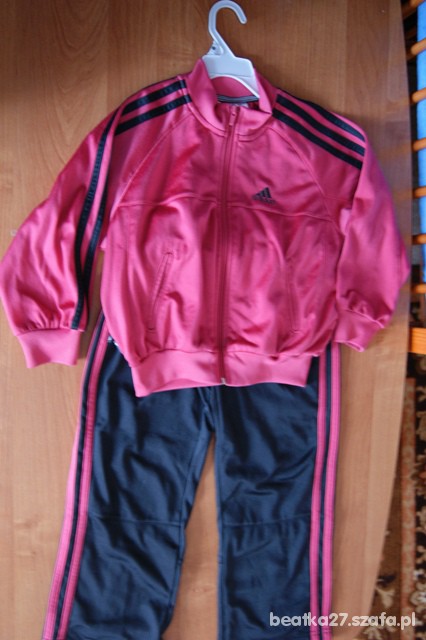 dres ADIDAS