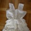 Biała sukieneczka z falbankami