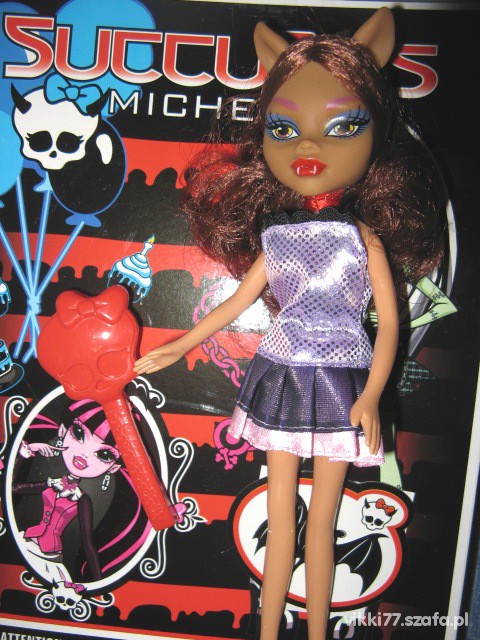 Upiorna laleczka MONSTER