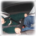 Synuś uwielbia jeżdzić autem