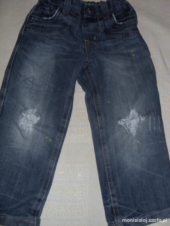 Spodnie jeansowe z przetarciami tanioooooo