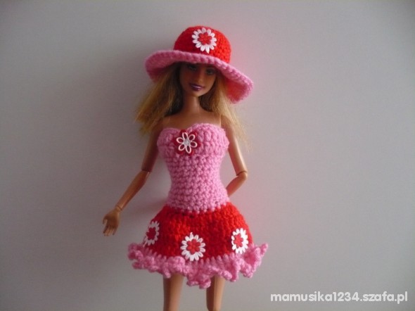 szydełkowe ubranko Barbie