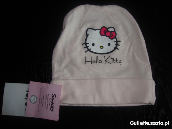 Nowa czapka Hello Kitty ok 1 rok
