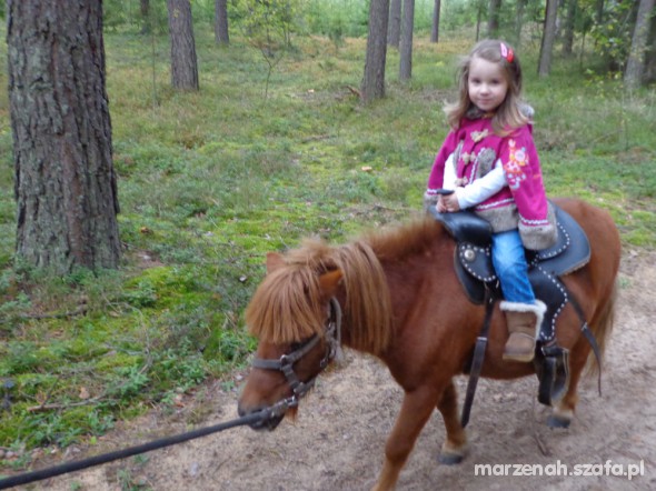 Pnocho płaszczyk dla dziewczynki 86 92 98