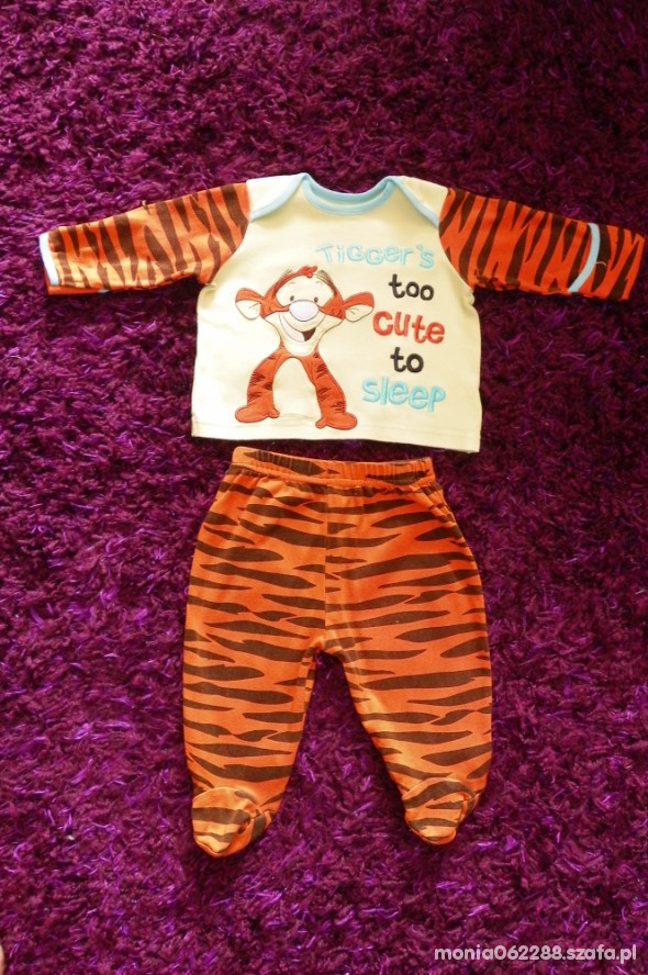 Piżamka z tygryskiem