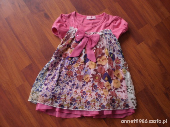 Śliczna sukienka dla dziewczynki rozmiar 110